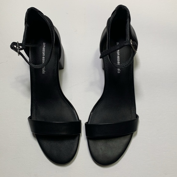 NEW - "NOLA" Strappy Heeled Sandal (6.5) - Picture 4 of 5